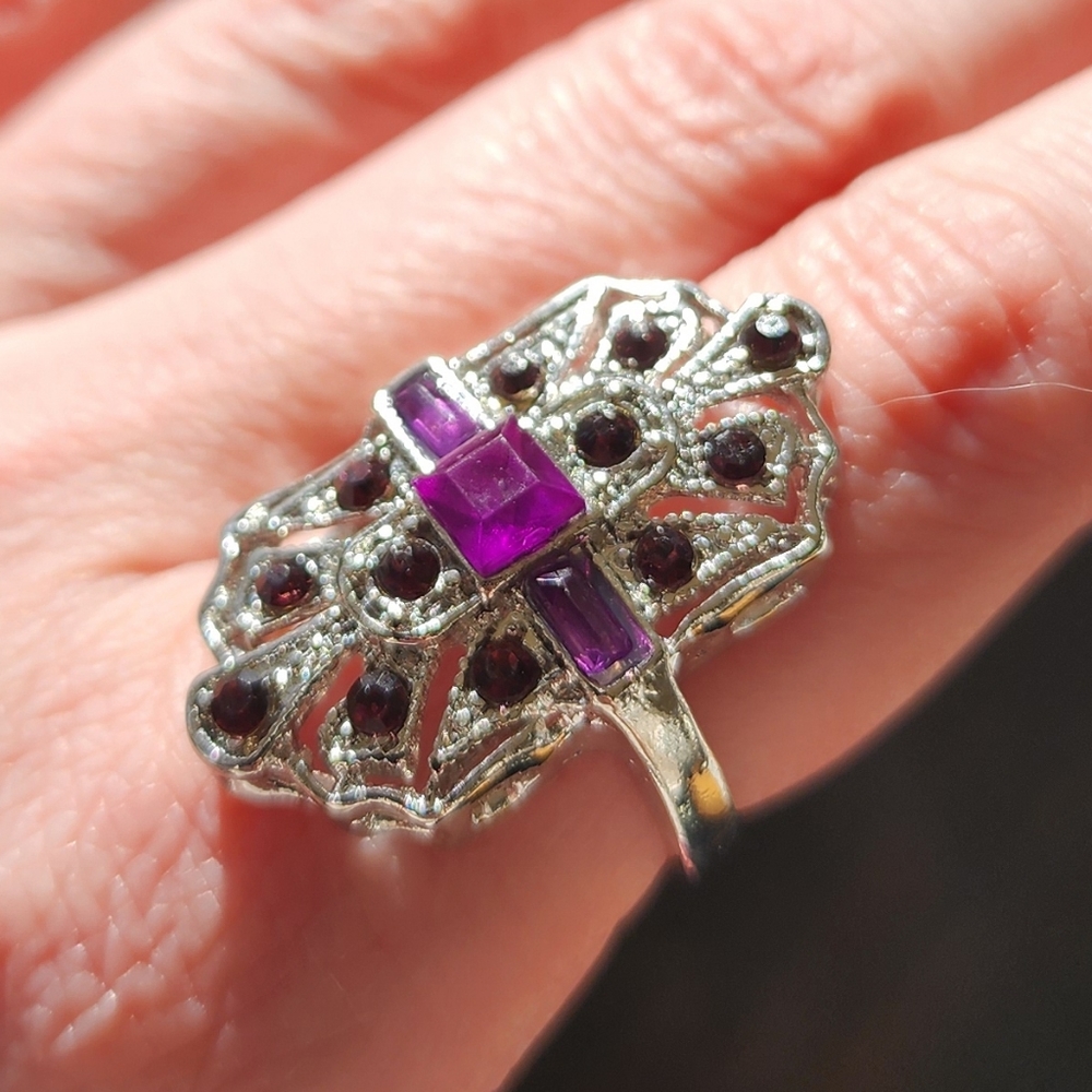 💜 Art Deco Purple Ring